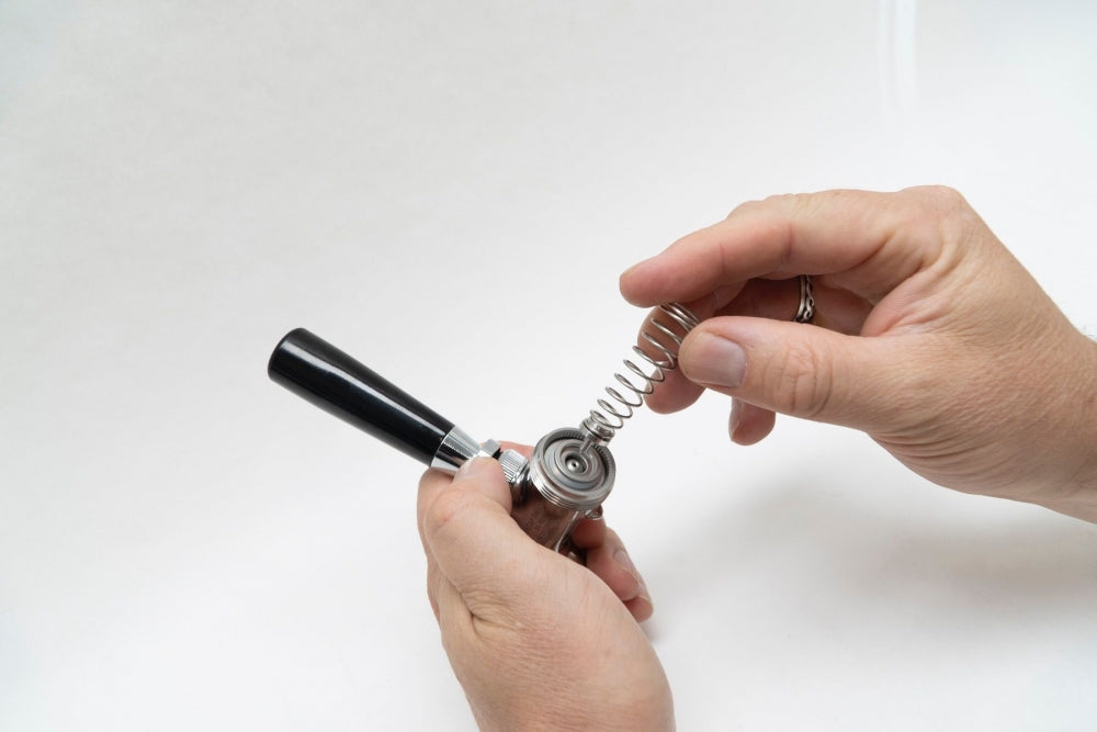 Ultratap Twist Selvlukkende Fjær