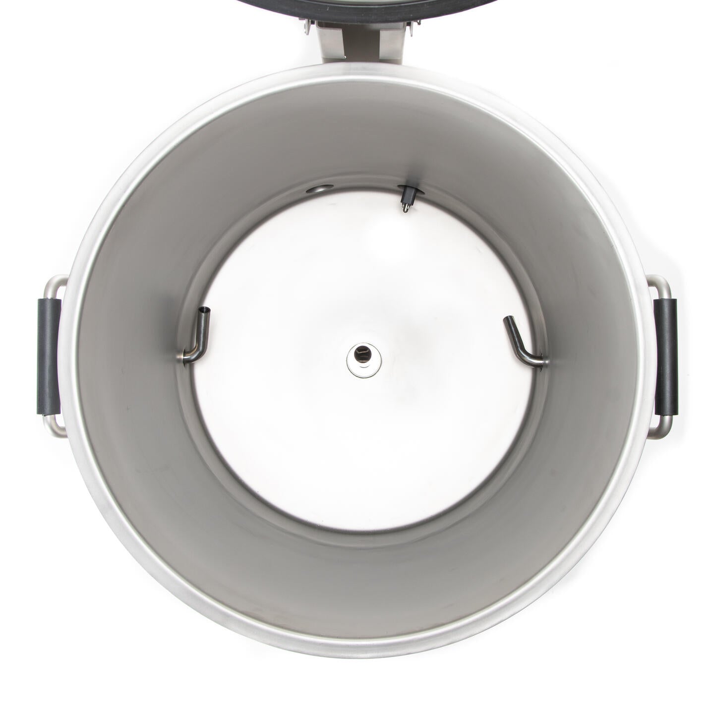 Oversiktsbilde av Brewtools B50 bryggesystem 230 V, 3,3 kW | Bryggemaskin viser den tomme gryten i rustfritt stål med to håndtak på sidene, metallkroker på innsiden og et sentralt hull i bunnen i dette alt-i-ett-bryggesystemet.