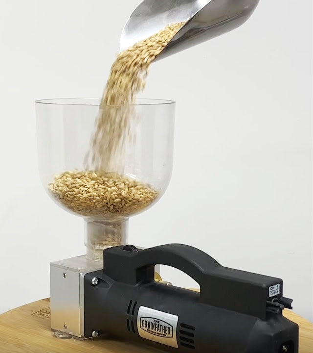Grainfather Electric Grain Mill - Maltmølle - Komplett Med Base