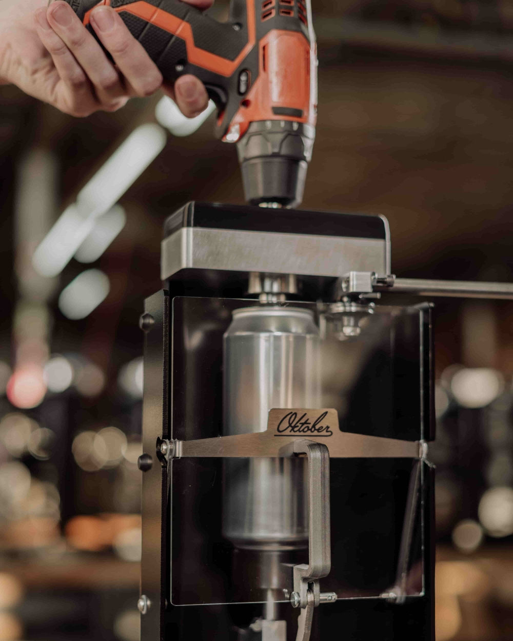 BenchMK Drill-Powered Can Seamer - boksmaskin - Oktober Design