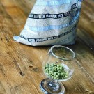 New England IPA Beer Making Kit - Brooklyn Brew Shop (Best før mars 2023) thumbnail