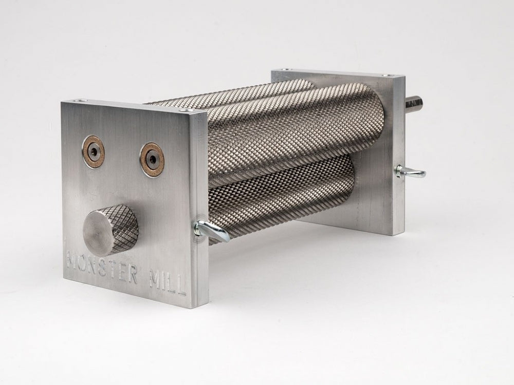 Monster Mill MM-3 - med base og trakt